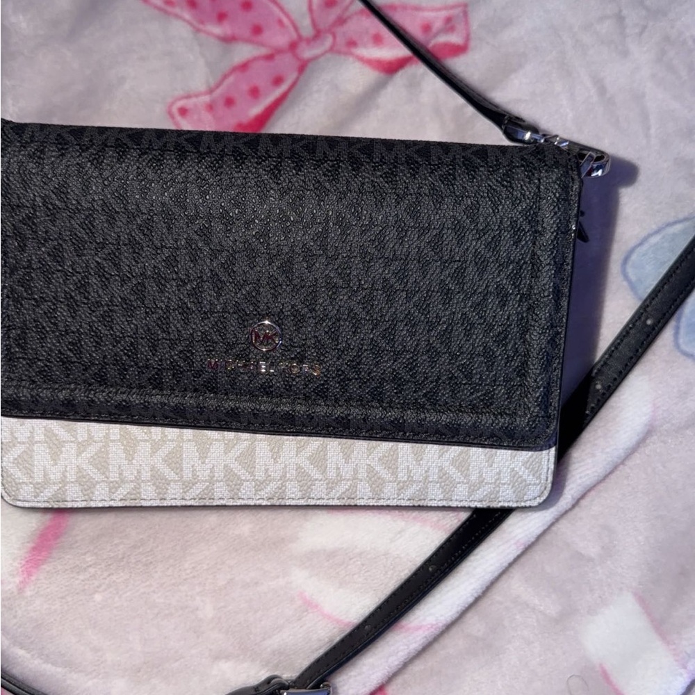 Michael Kors Black and Cream Crossbody Bag